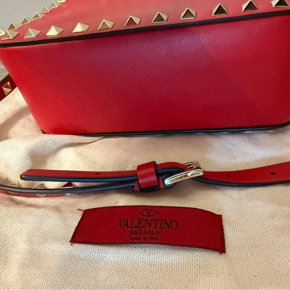 Valentino Red Rockstud Crossbody Bag - Picture 5 of 9